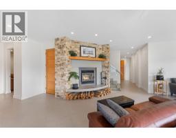 328 Lochview Road, Kelowna, BC V1V1G8 Photo 55