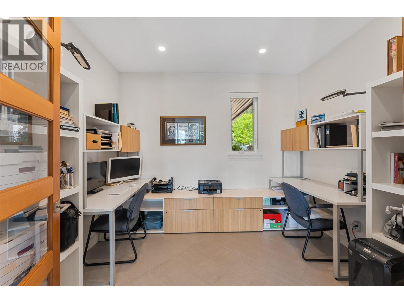 328 Lochview Road, Kelowna