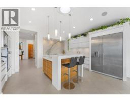 Pantry - 328 Lochview Road, Kelowna, BC V1V1G8 Photo 11