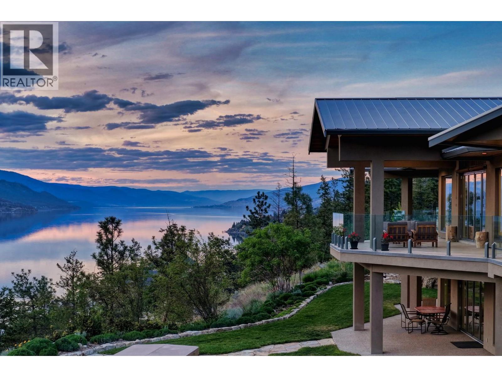 328 Lochview Road, Kelowna