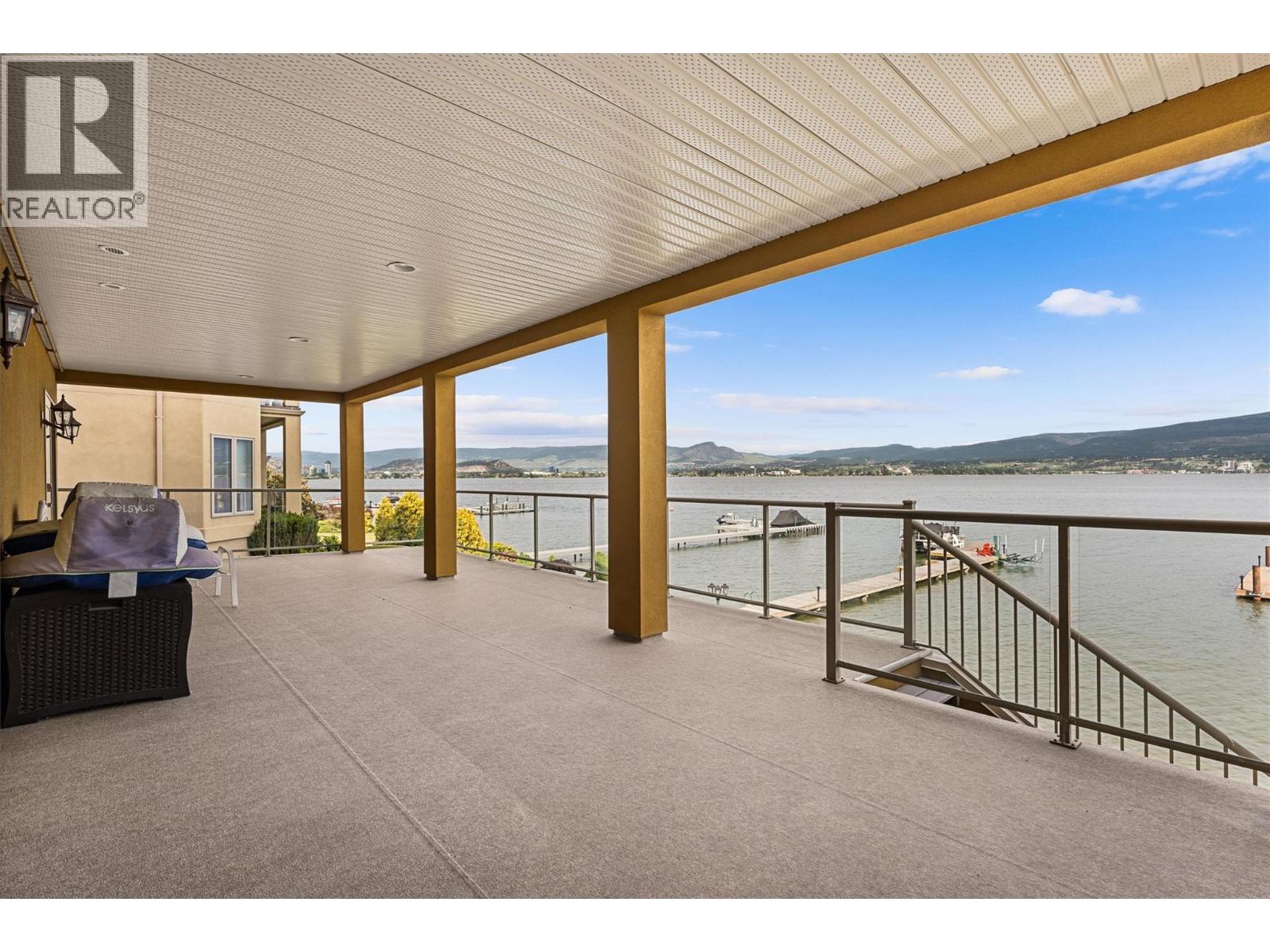 529 Zdralek Cove, West Kelowna