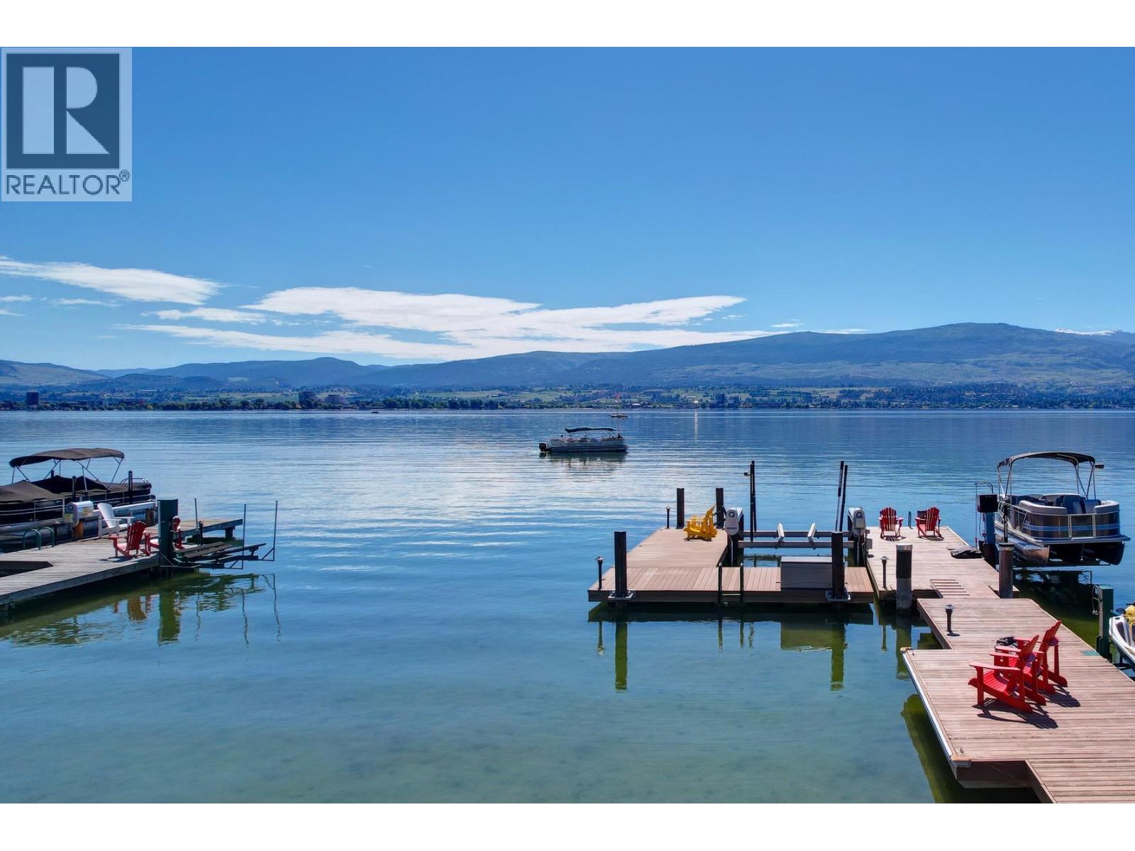 529 Zdralek Cove, West Kelowna