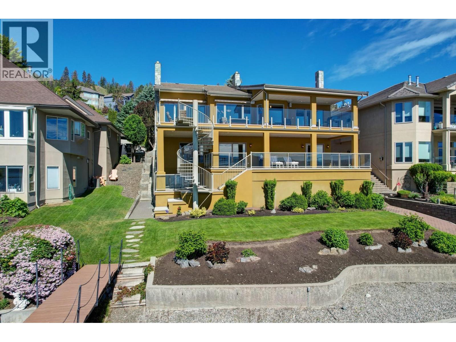 529 Zdralek Cove, West Kelowna