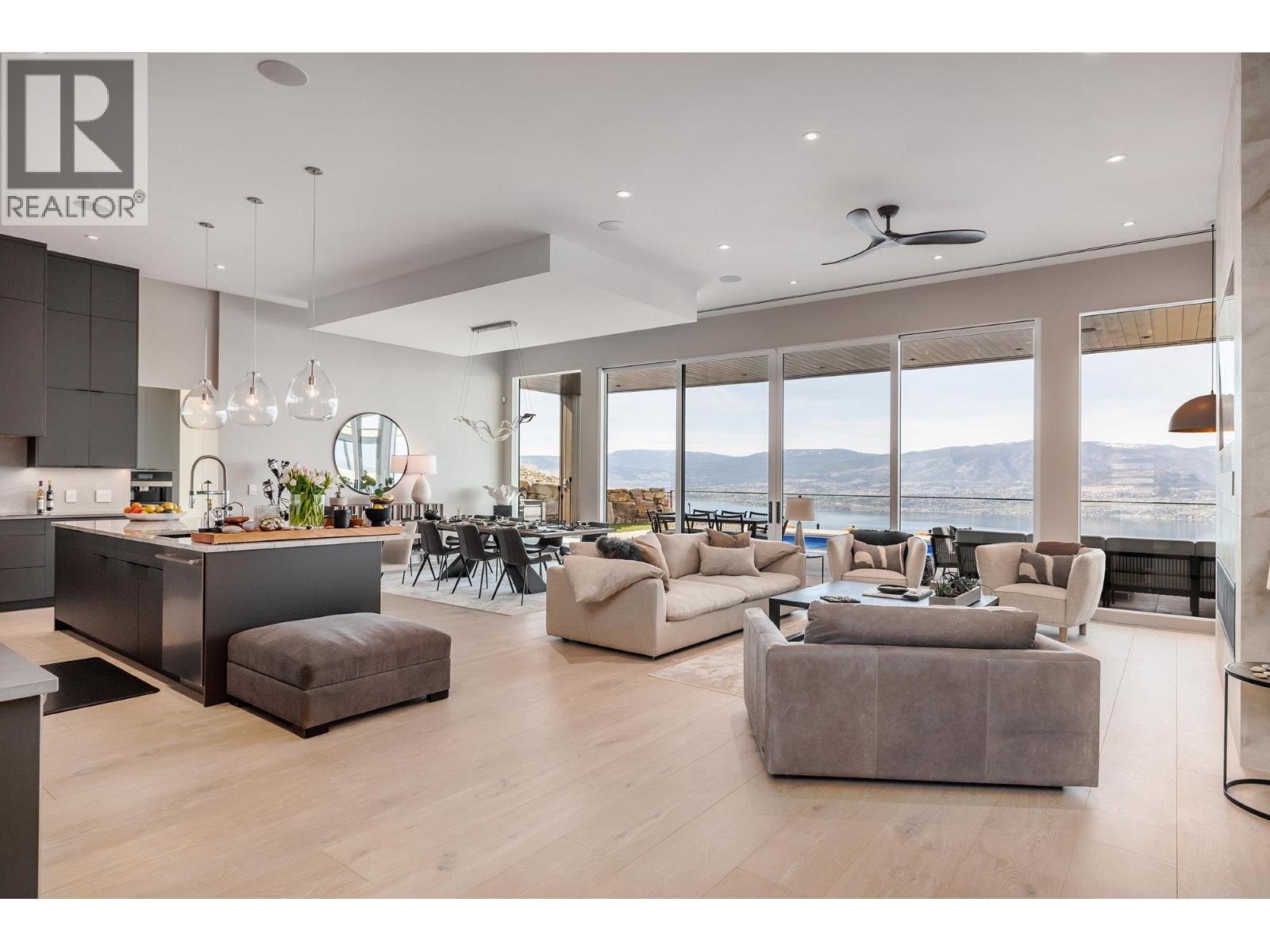 5602 Upper Mission Court, Kelowna
