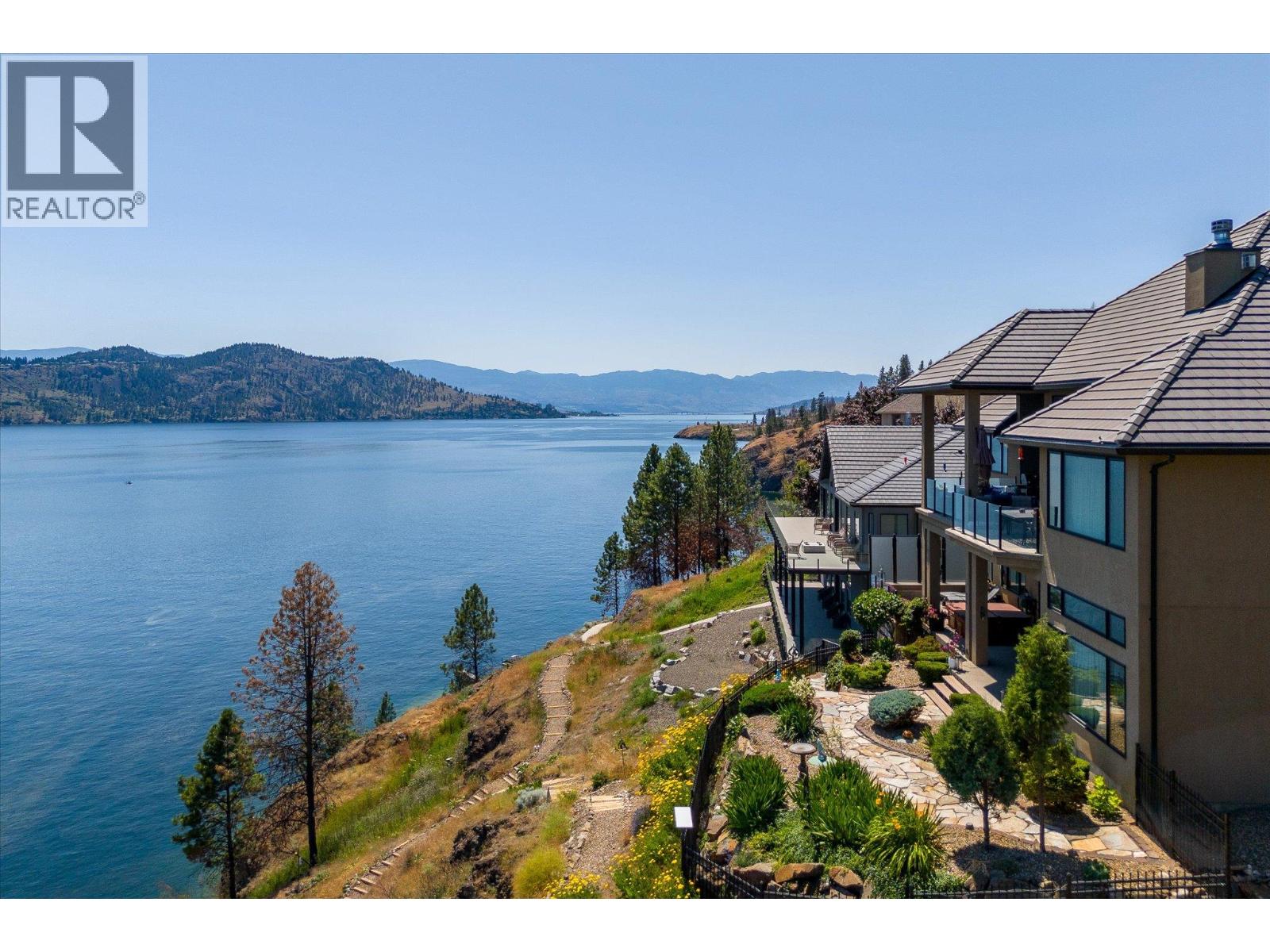 695 Westside Road N Unit# 7, Kelowna