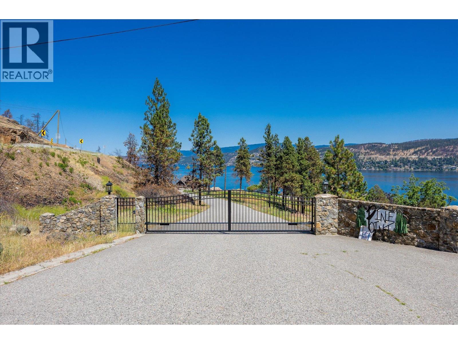 695 Westside Road N Unit# 7, Kelowna