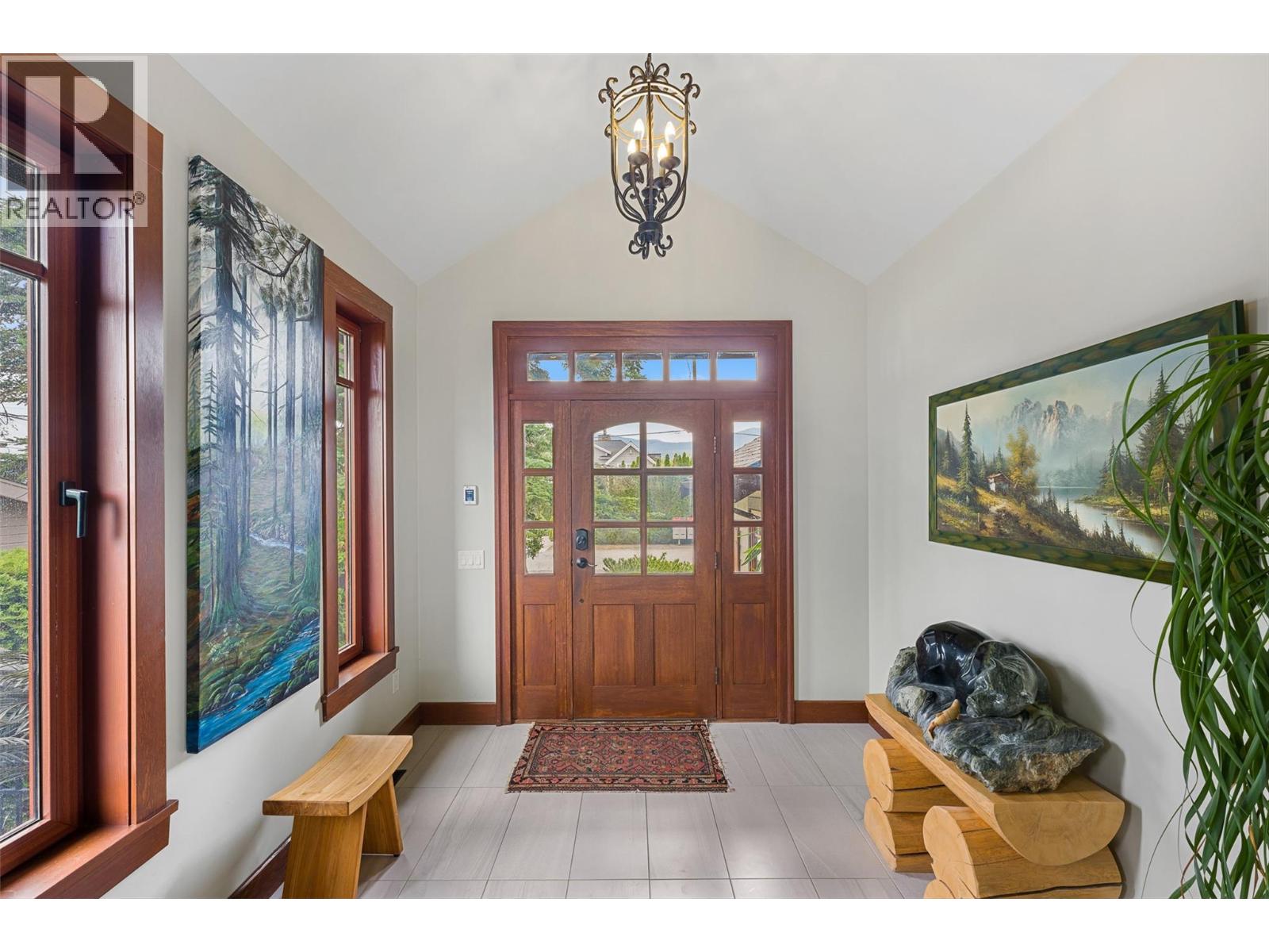 1650 Pritchard Drive, West Kelowna