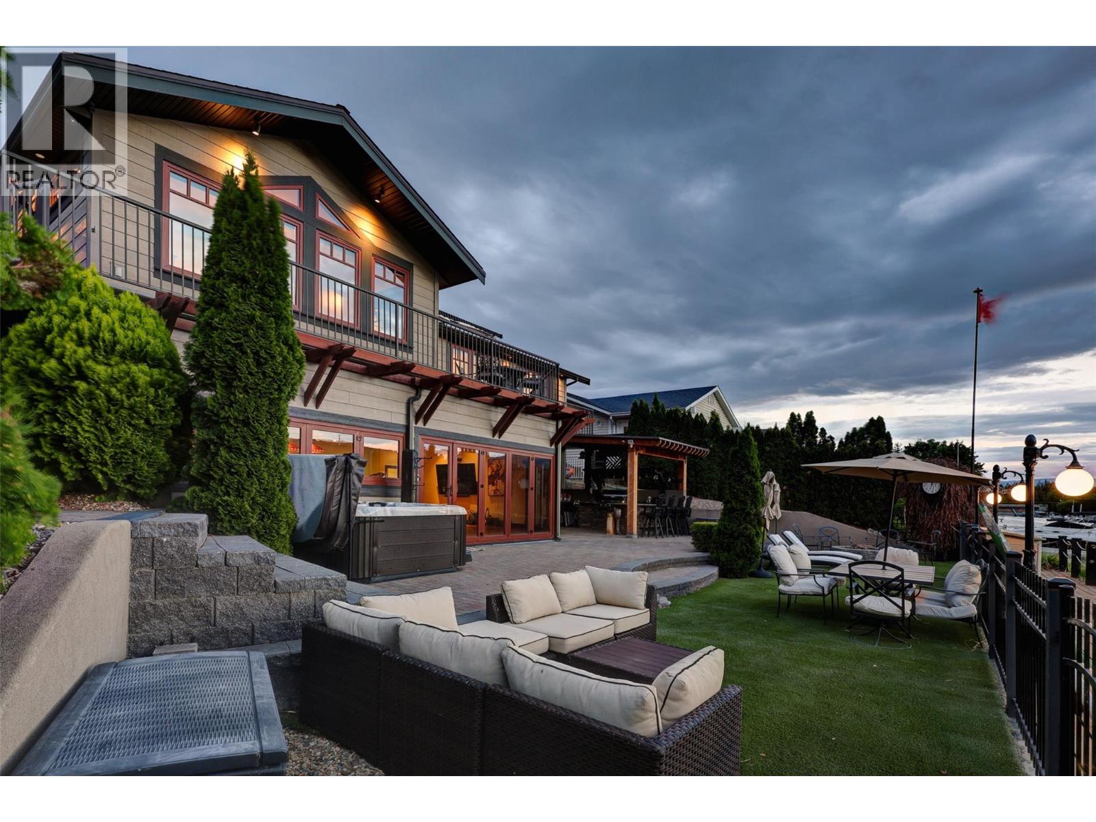 1650 Pritchard Drive, West Kelowna