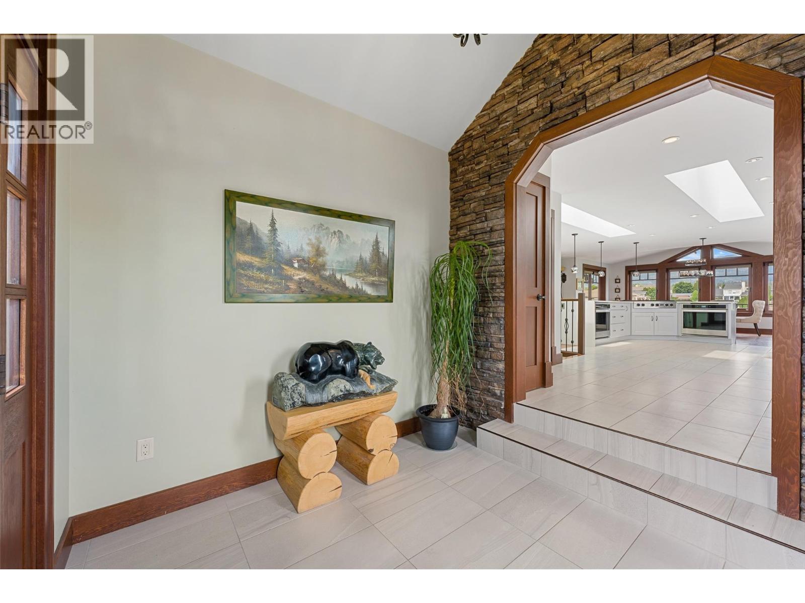 1650 Pritchard Drive, West Kelowna