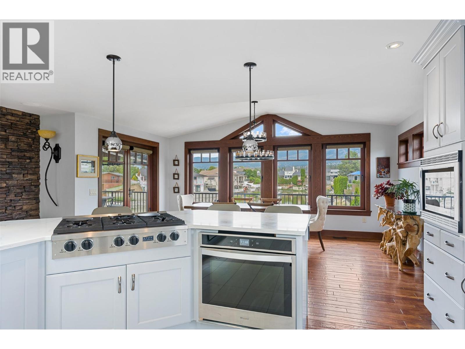 1650 Pritchard Drive, West Kelowna