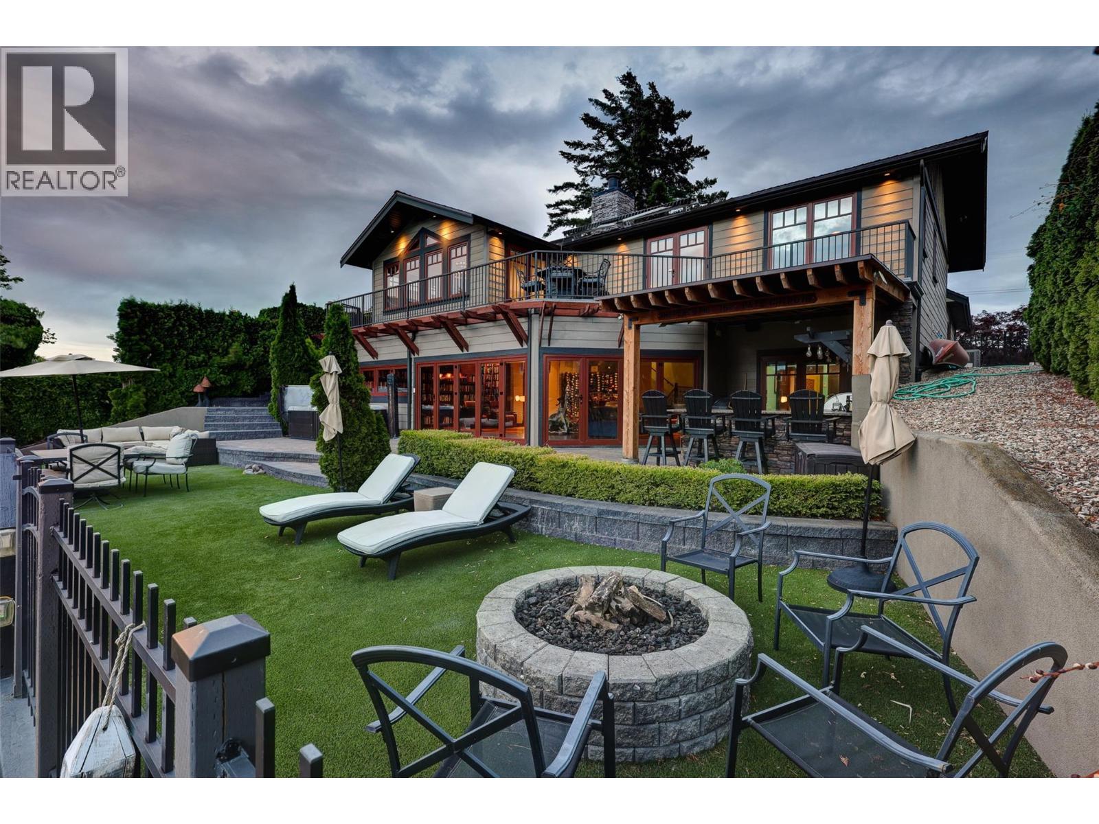 1650 Pritchard Drive, West Kelowna