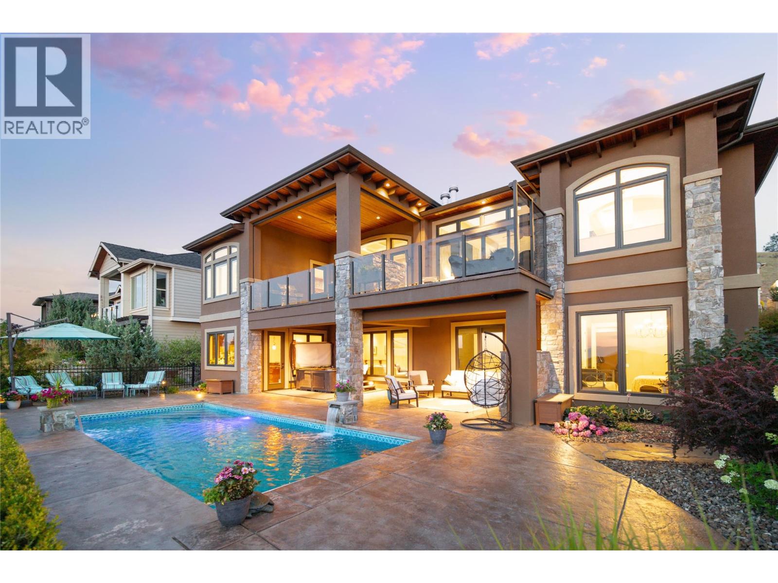 954 Hewetson Avenue, Kelowna