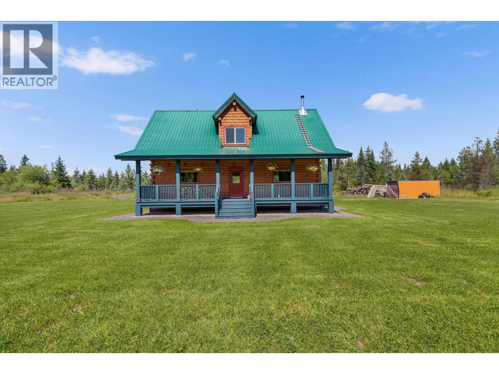 Kitchen of 8170 LOOS ROAD · Prince George, BC