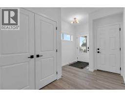 200 Starling Place NW - photo 2