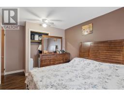 54 Brennan Drive N, Strathroy Caradoc, ON N7G3S3 Photo 12