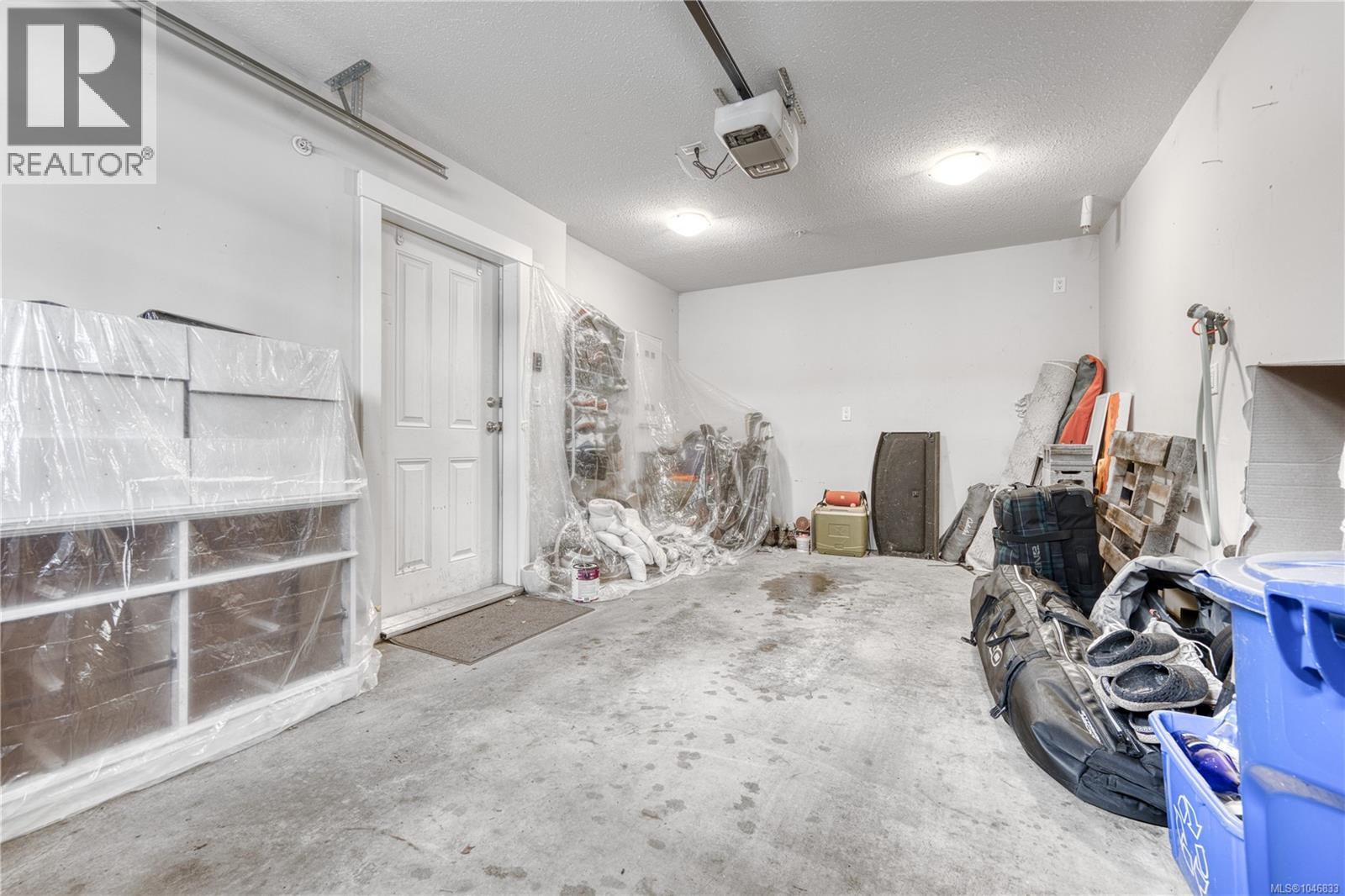 #135 6057 Doumont Rd - 27