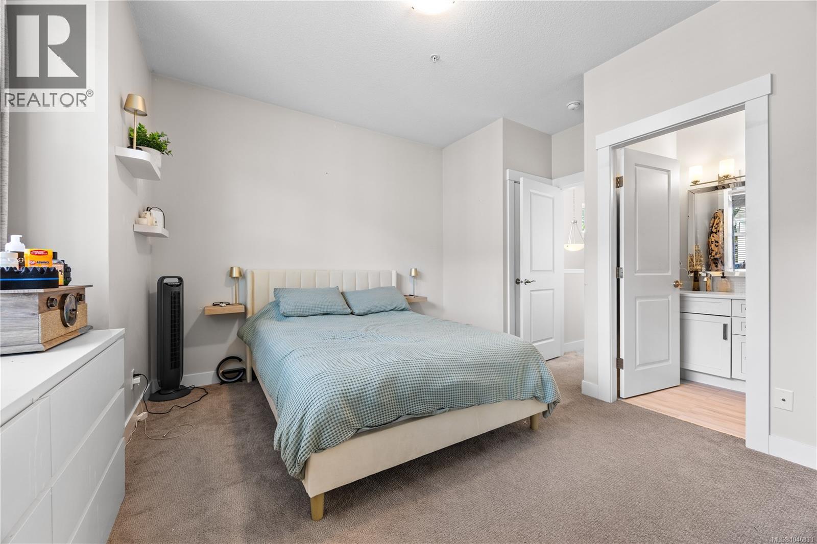 #135 6057 Doumont Rd - 25