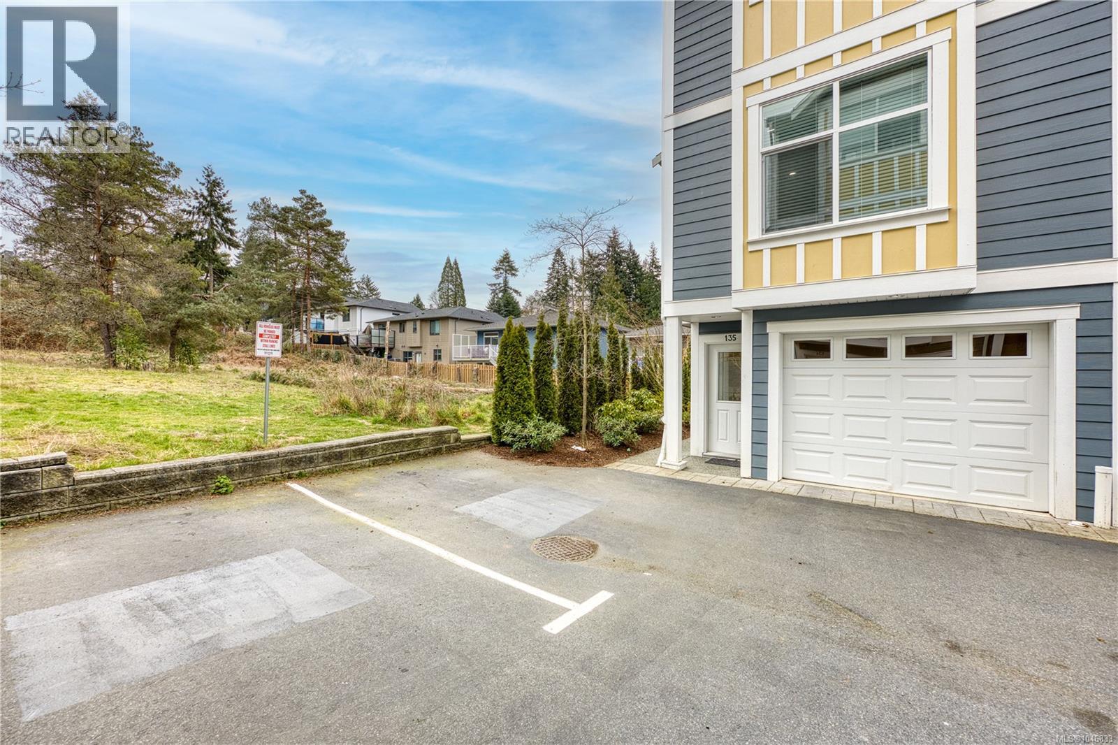 #135 6057 Doumont Rd - 3