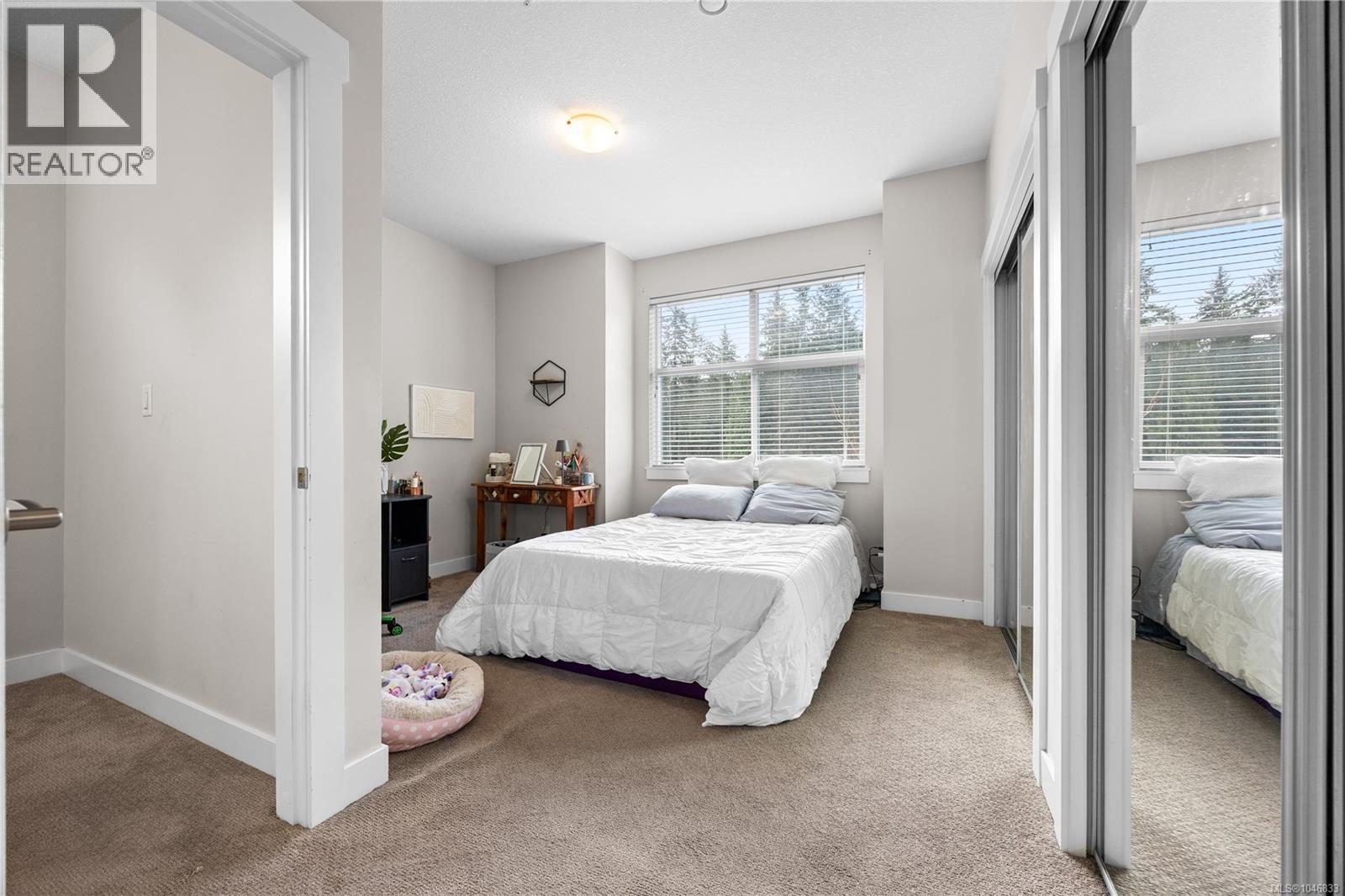 #135 6057 Doumont Rd - 20