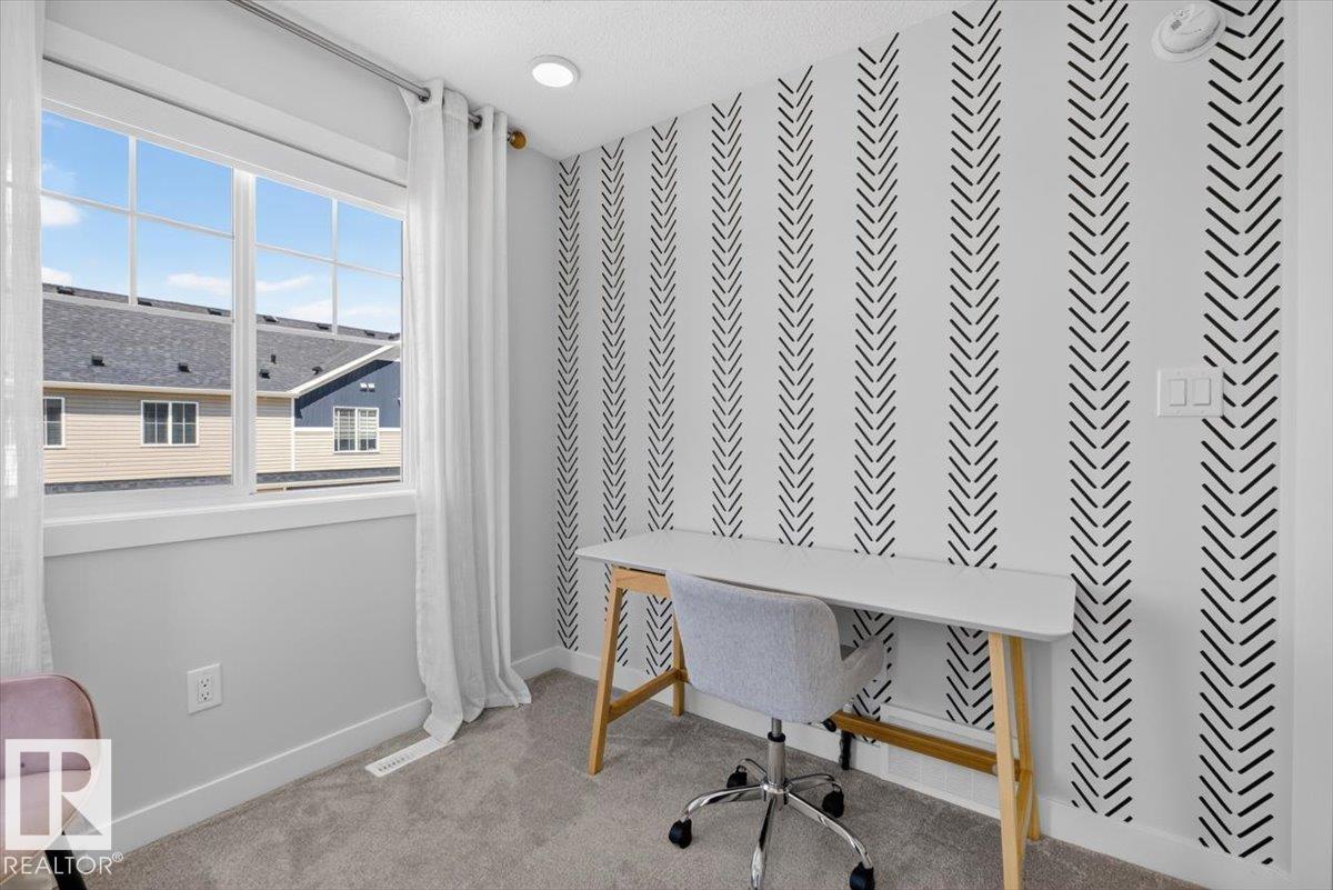 862 DANIELS Way SW - Photo 25