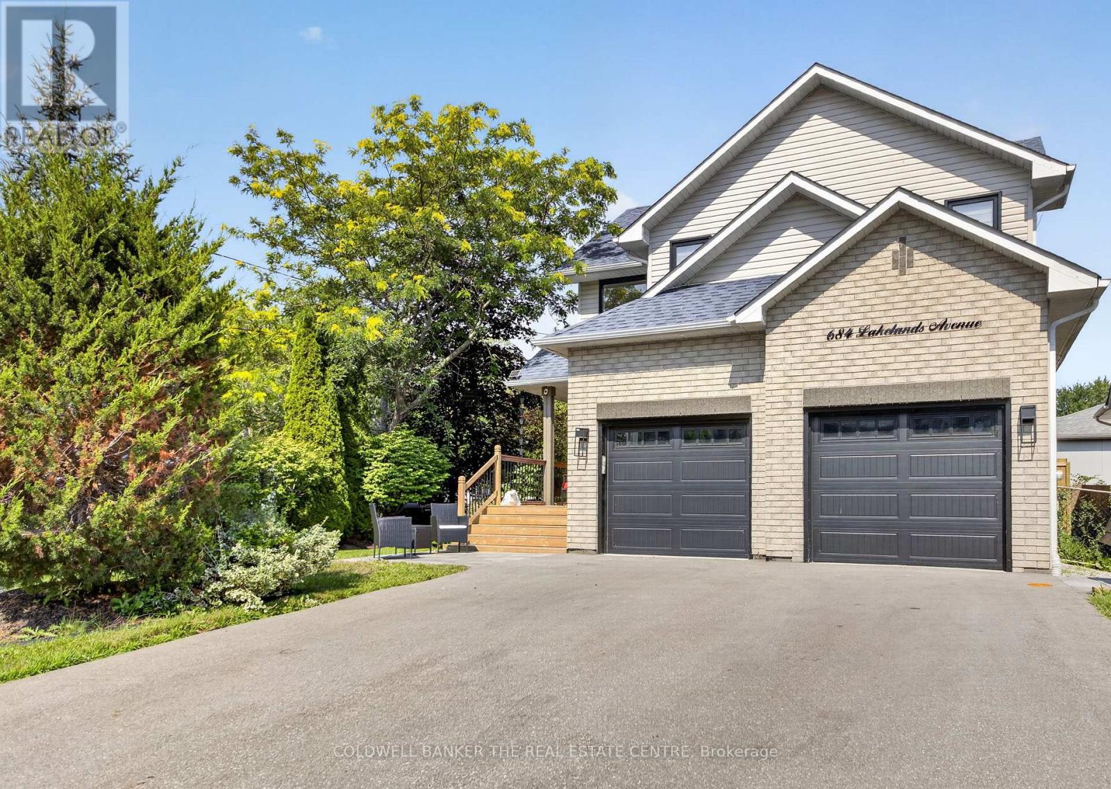 684 LAKELANDS AVENUE - 1