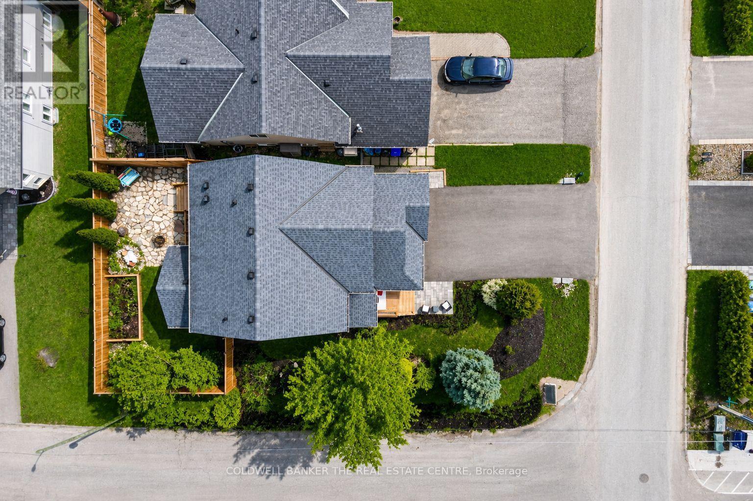 684 LAKELANDS AVENUE - 45