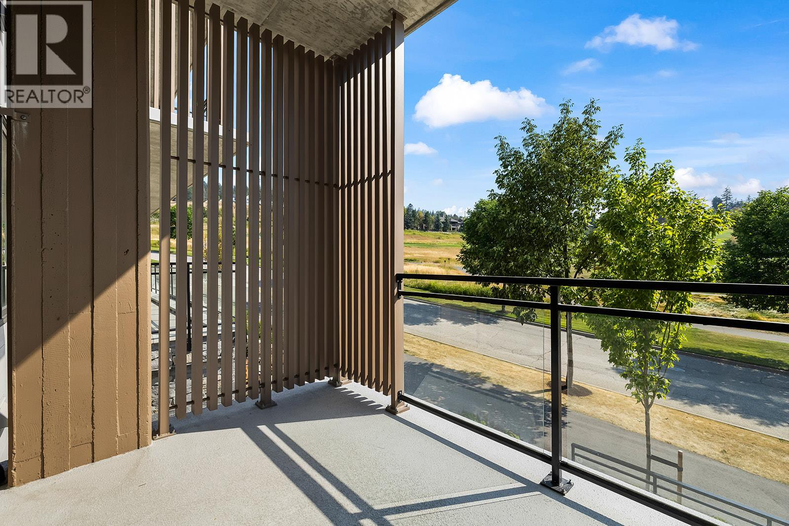 #208 75 Predator Ridge Drive - Image 14