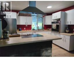 Utility room - 2996 Allison Road, Hagensborg, BC V0T1H0 Photo 8