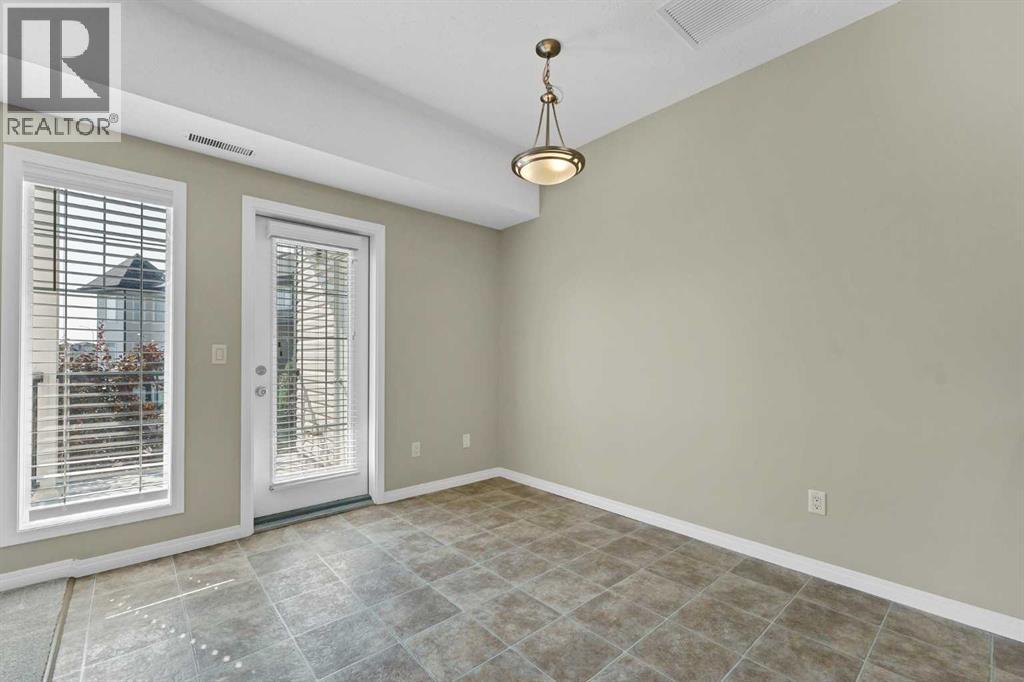 298 Somerset Way Southeast - Photo 13