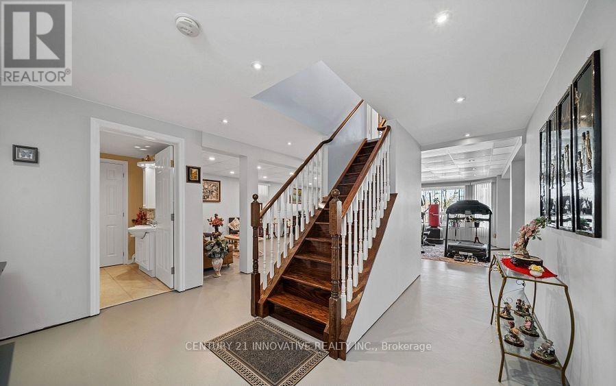 915 CATSKILL DRIVE E - Image 31