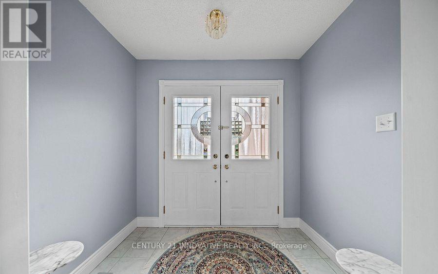 915 CATSKILL DRIVE E - Image 7