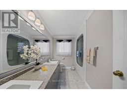 915 Catskill Drive E, Oshawa, ON L1J8J9 Photo 22