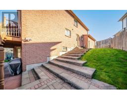 915 Catskill Drive E, Oshawa, ON L1J8J9 Photo 27
