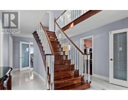 915 Catskill Drive E, Oshawa, ON L1J8J9 Photo 9