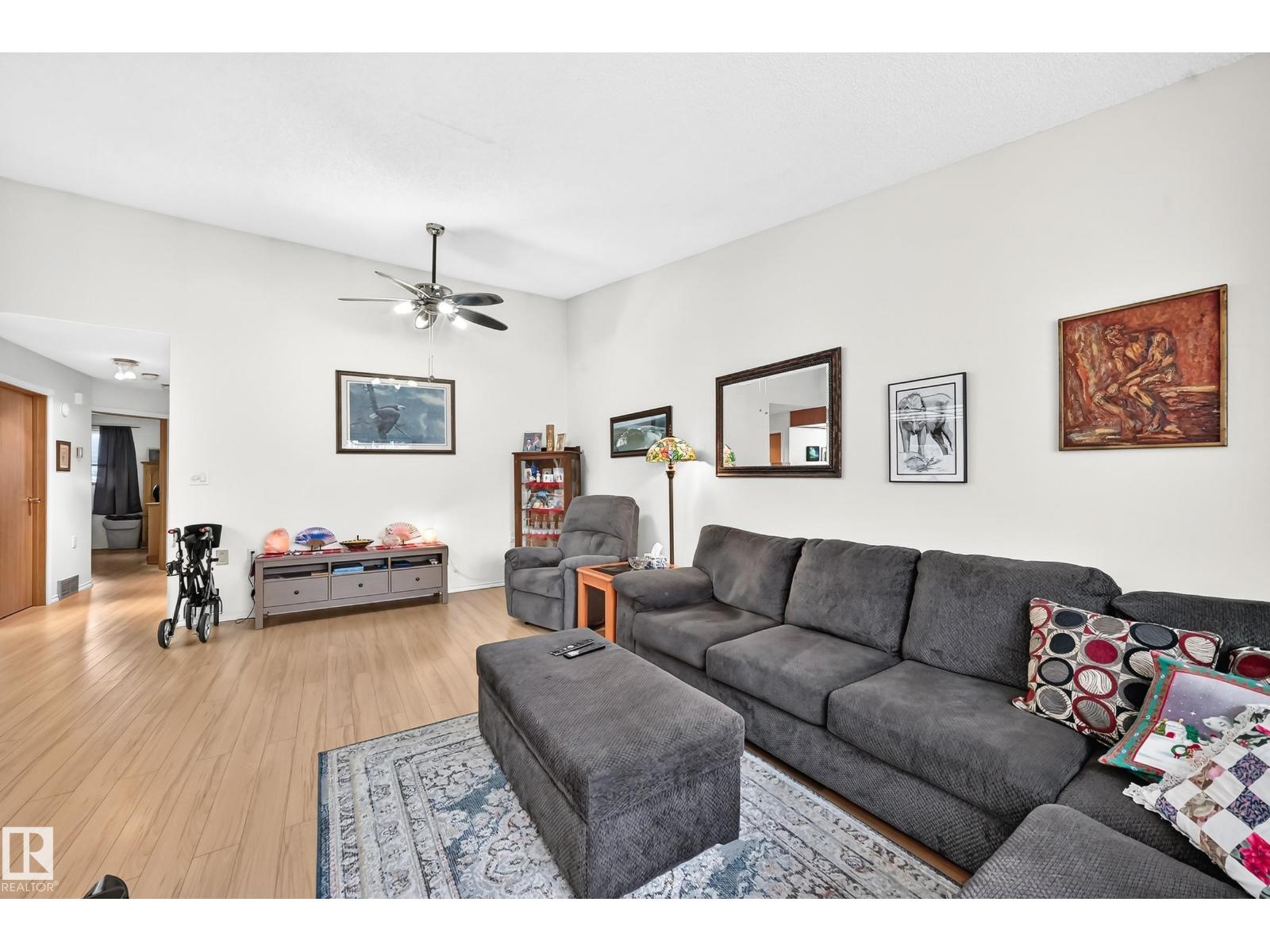 7530 137A AV NW - 12