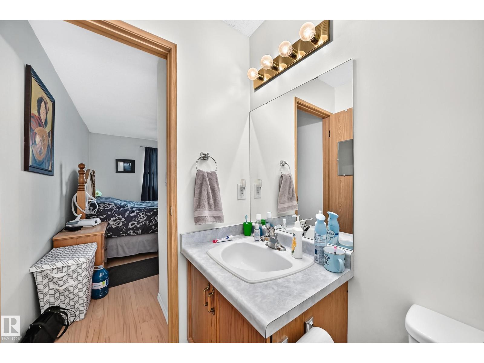 7530 137A AV NW - 21