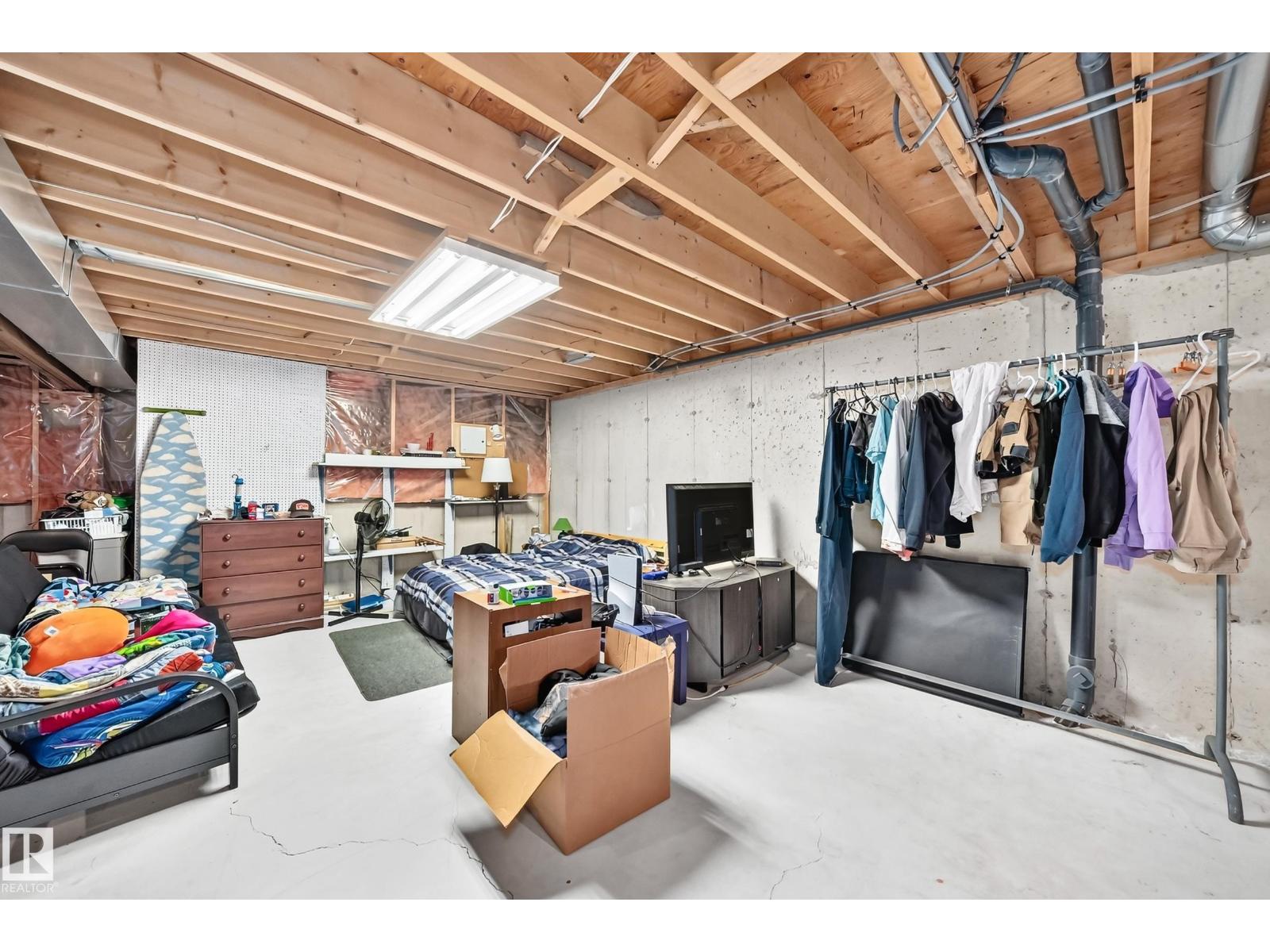 7530 137A AV NW - 26