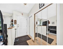 7530 137a Av Nw, Edmonton, AB T5C3R4 Photo 9