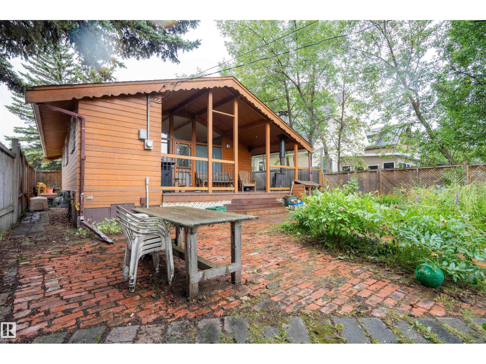 5011 38 Street - Photo 28