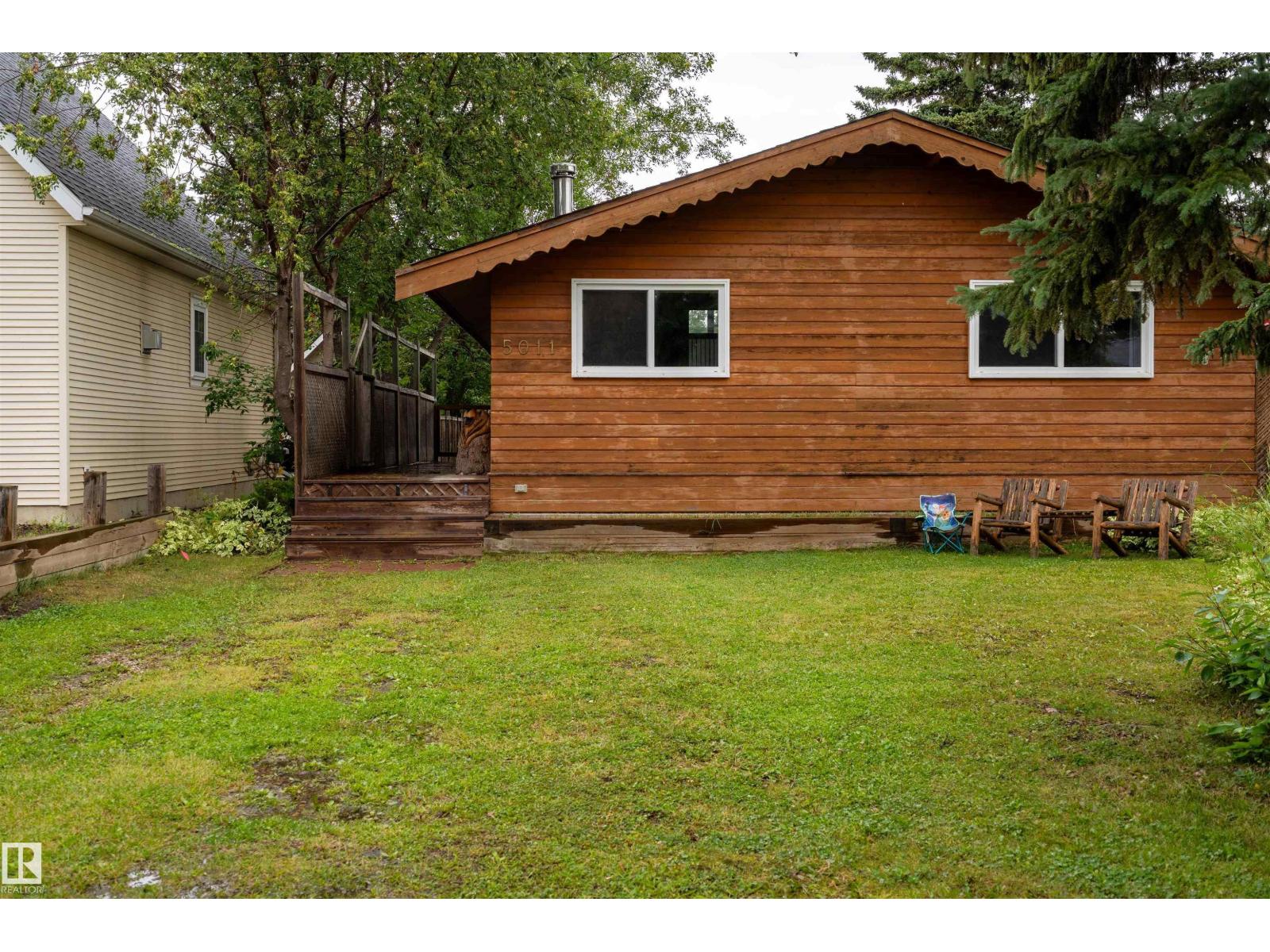 5011 38 Street - 33