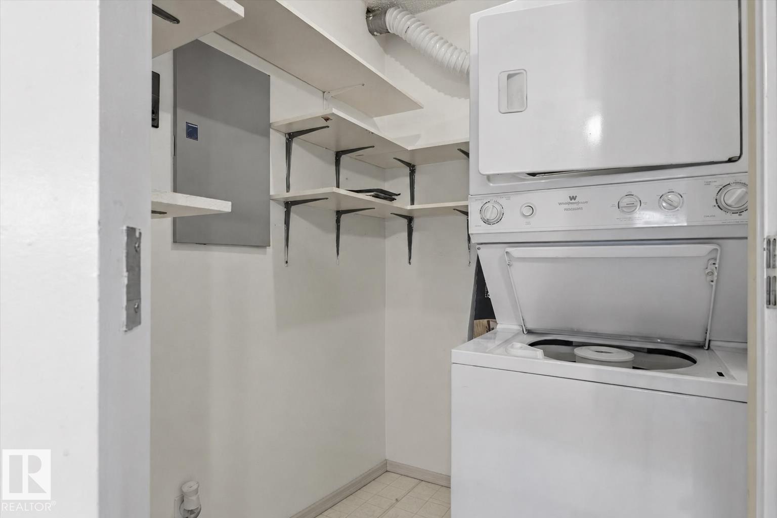 #102 6710 158 AV NW - 8