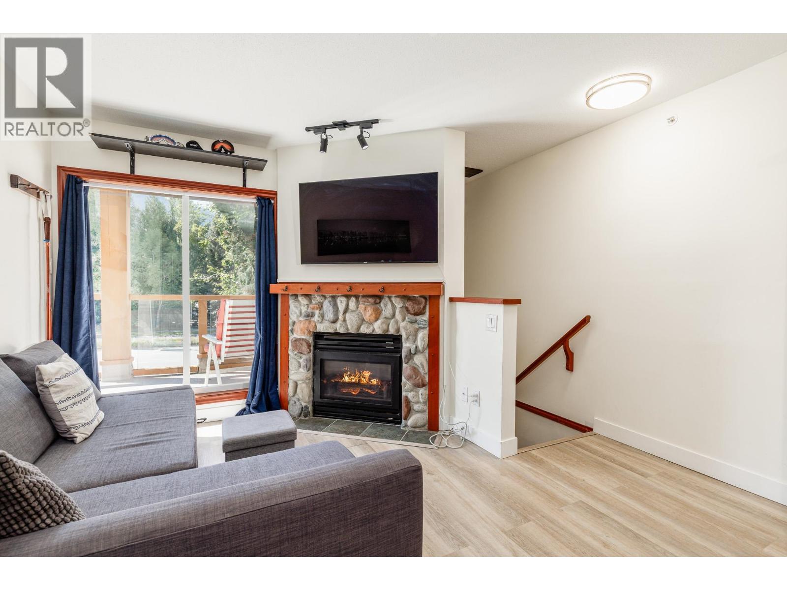 11 4388 NORTHLANDS BOULEVARD, Whistler