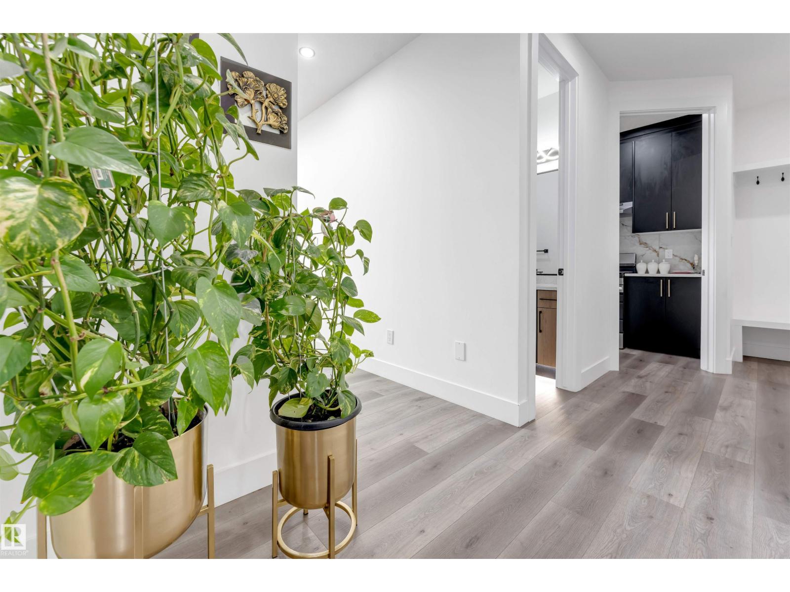 6227 19 ST NE - Image 14
