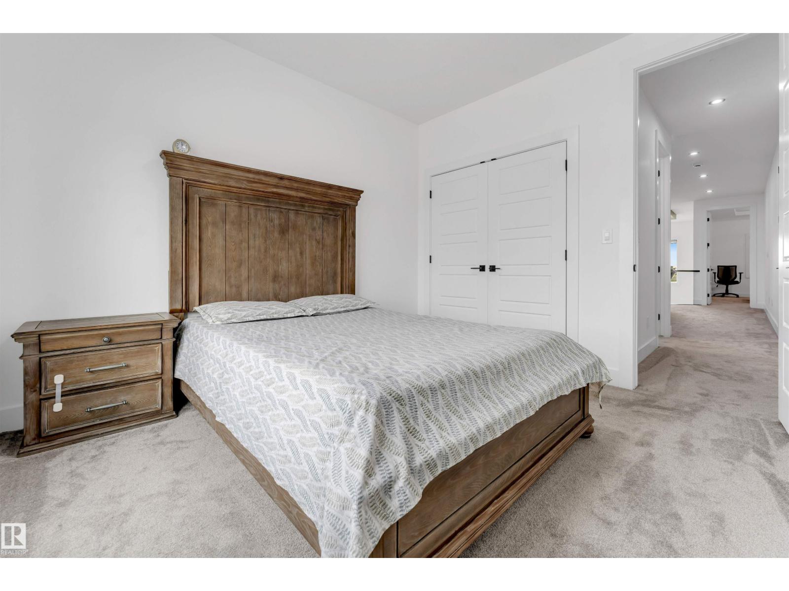 6227 19 ST NE - Image 27
