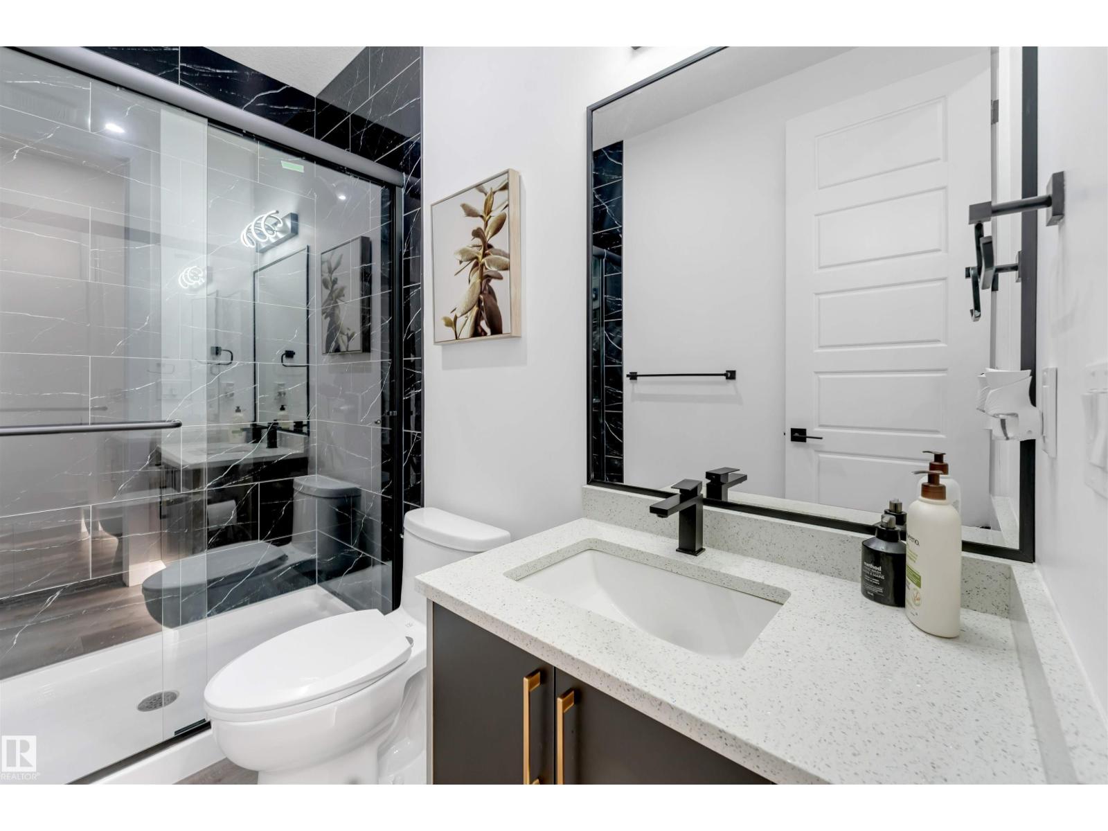 6227 19 ST NE - Image 30