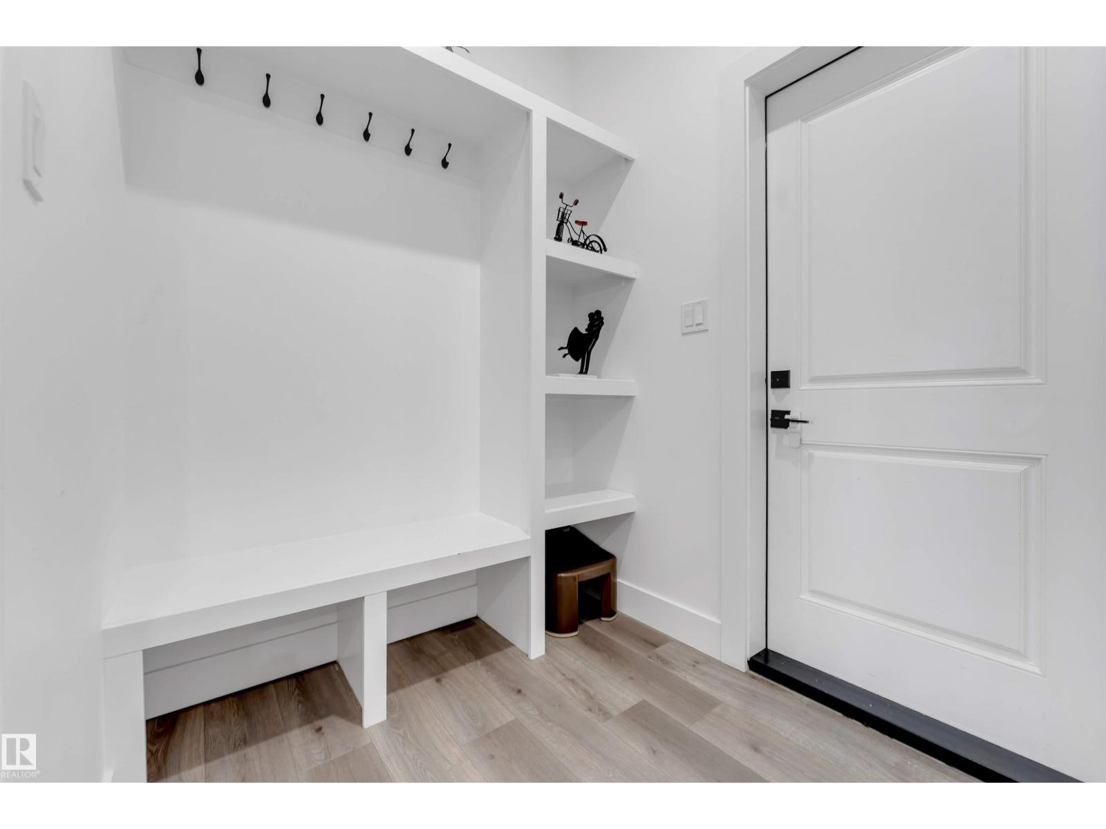 6227 19 ST NE - Image 35