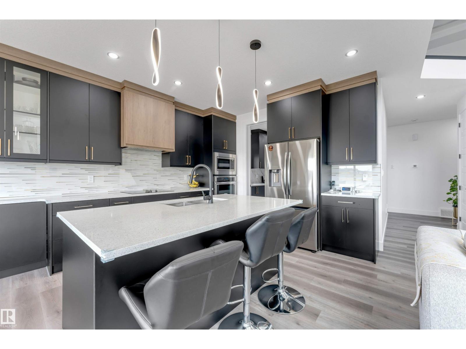 6227 19 ST NE - Image 6