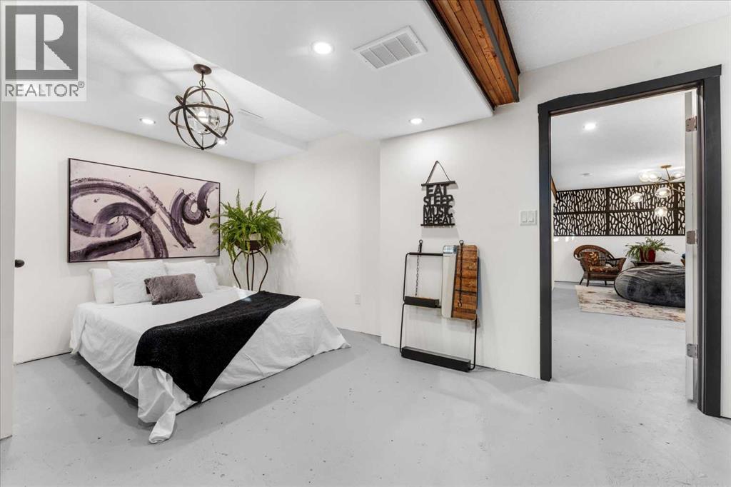 11124 110a Avenue - 44