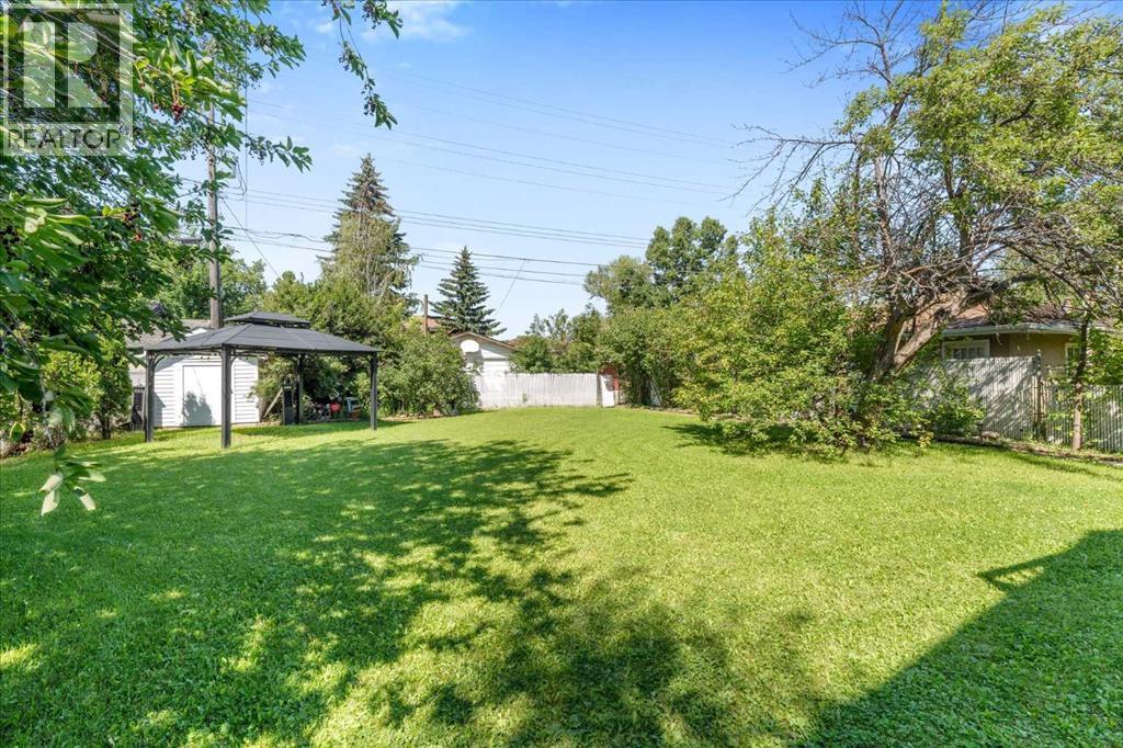 11124 110a Avenue - Photo 48
