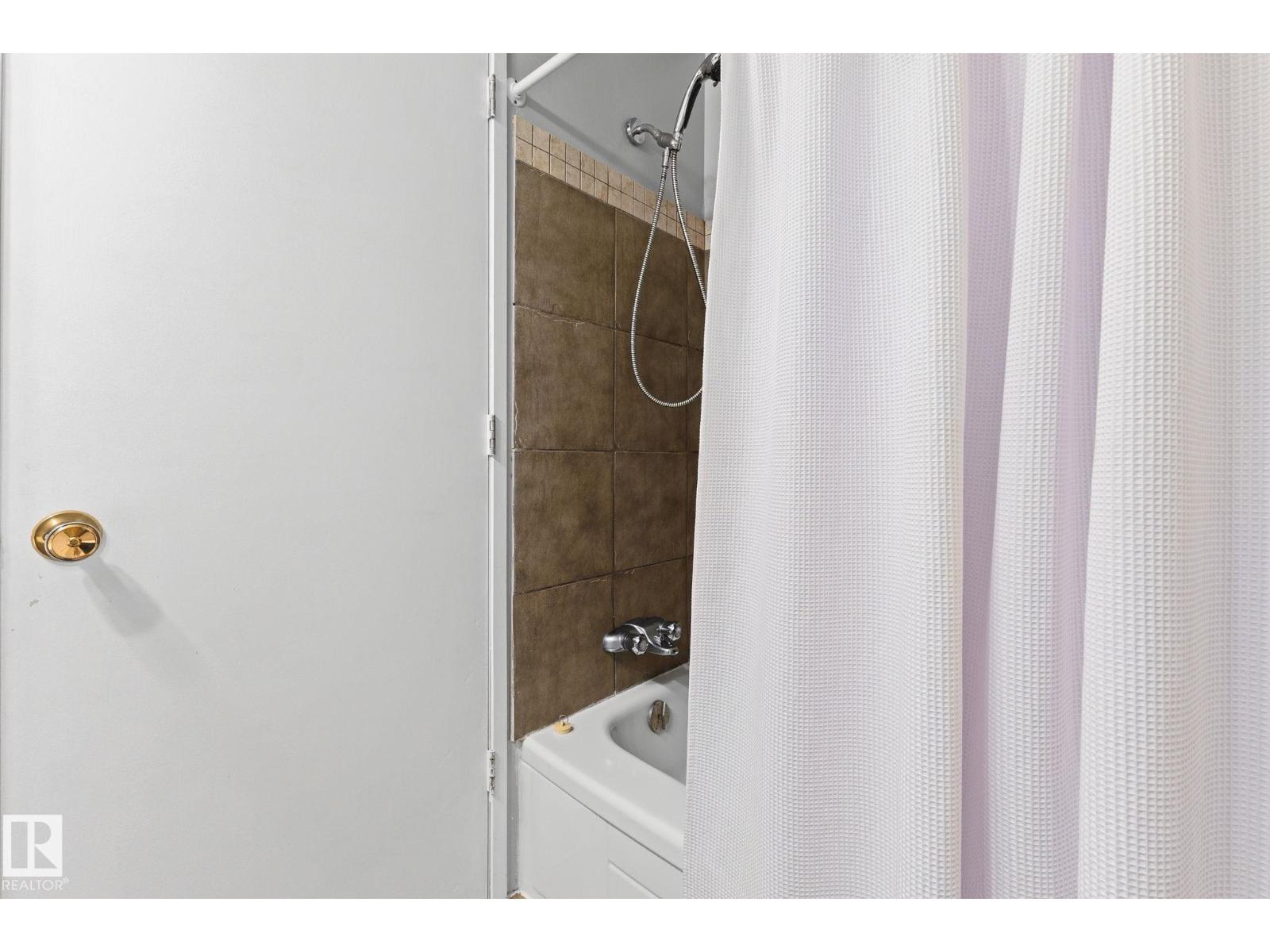 17132 103 Street NW - Photo 23